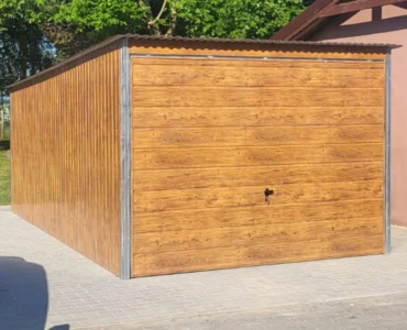 Jednotlivá garáž 3×5 m Pultová střecha Dekor dřeva