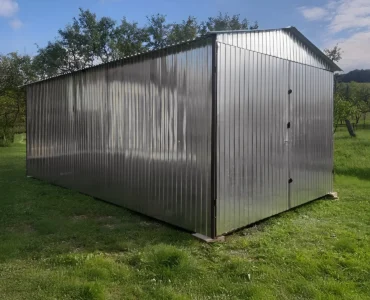 Jednotlivá garáž 3×4 m Štítová střecha Zinek