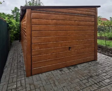 Jednotlivá garáž 4×5 m Pultová střecha Dekor dřeva