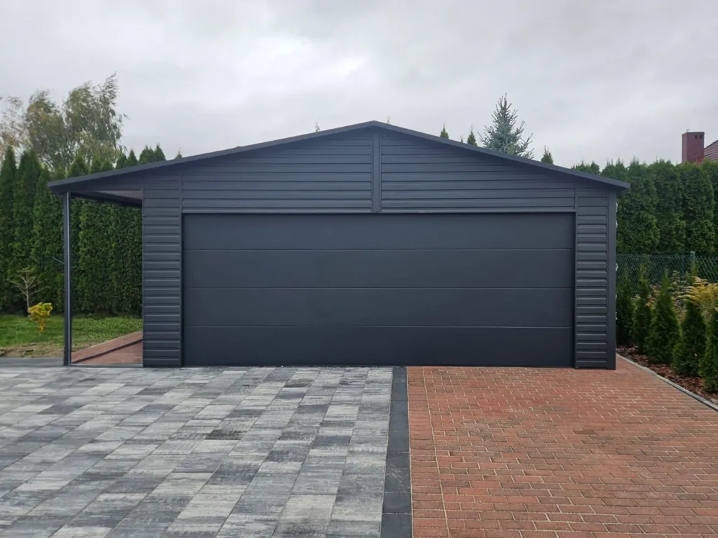 Plechová garáž Konice – elegantní a funkční